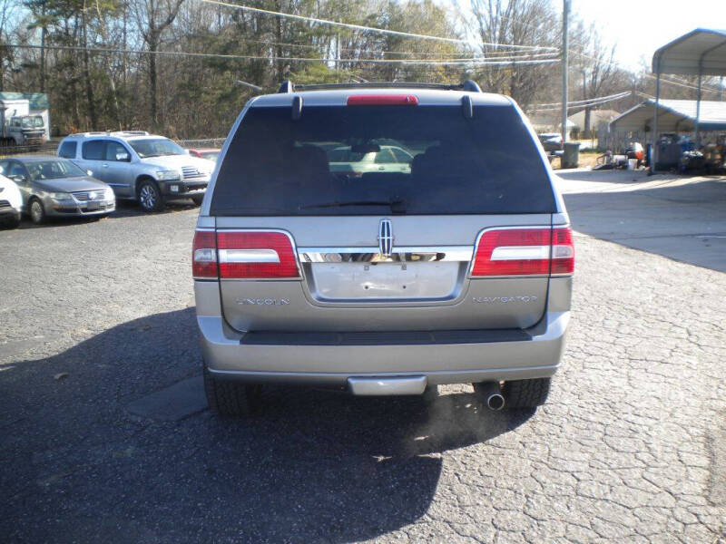 2008 Lincoln Navigator