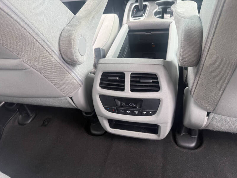 2016 Honda Pilot EX - Photo 18