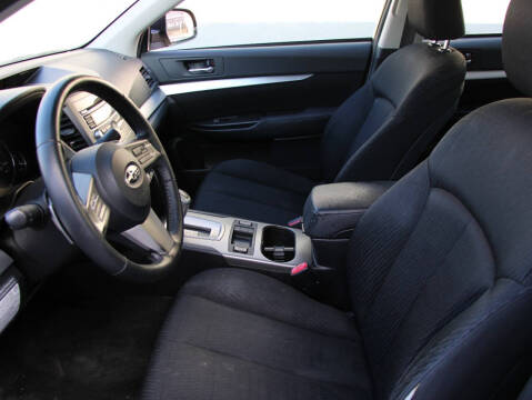 2011 Subaru Legacy 2.5i Premium