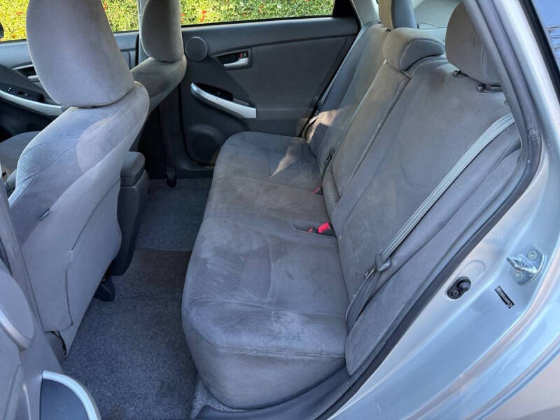 2010 Toyota Prius II