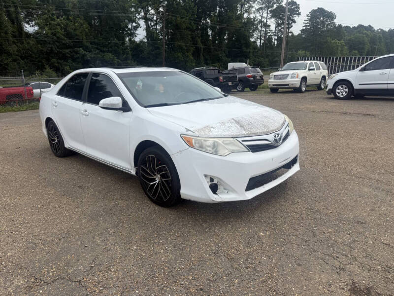 2014 Toyota Camry LE