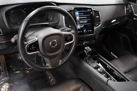2018 Volvo XC90 T6 Momentum