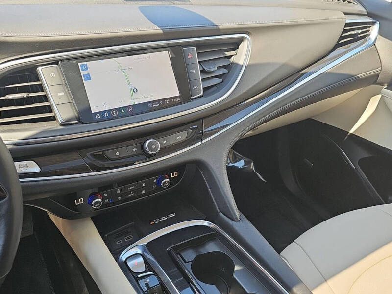 2023 Buick Enclave Premium