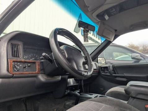 1996 Jeep Grand Cherokee Laredo