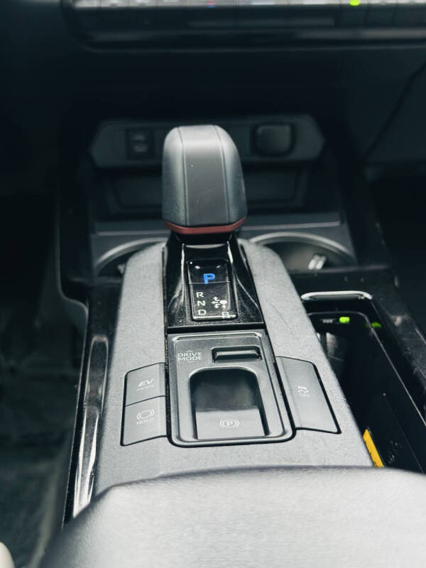 2024 Toyota Prius Limited