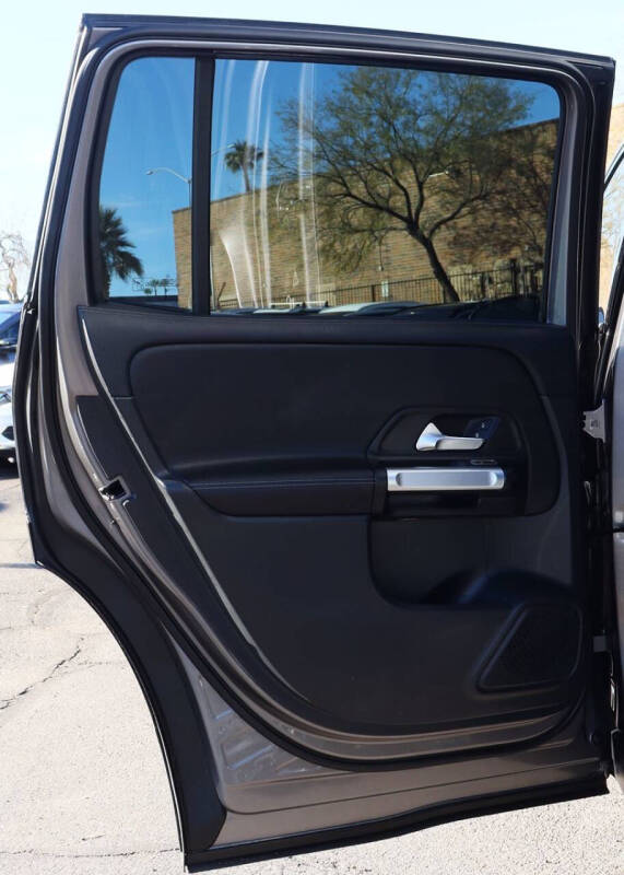 2022 Mercedes-Benz GLB GLB 250 4MATIC