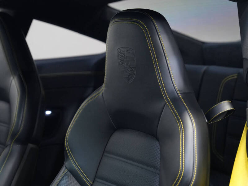 2022 Porsche 911