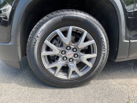 2020 GMC Acadia SLT