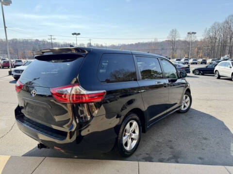 2020 Toyota Sienna L 7-Passenger