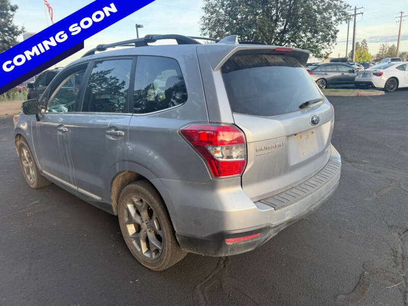 2016 Subaru Forester 2.5i Touring