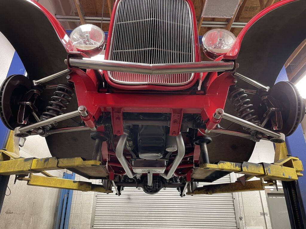 1932 Ford Coupe Recreation 20