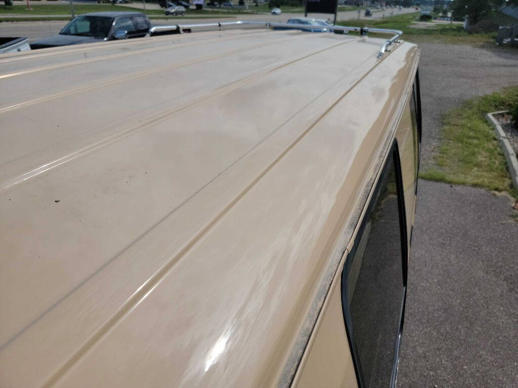 1984 Ford E-Series 72