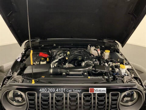 2025 Jeep Gladiator NightHawk