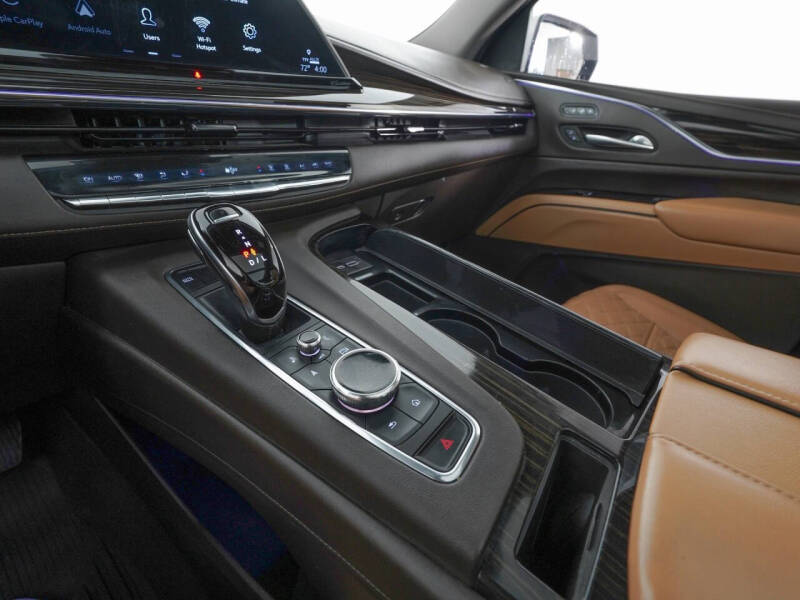 2022 Cadillac Escalade ESV Premium Luxury