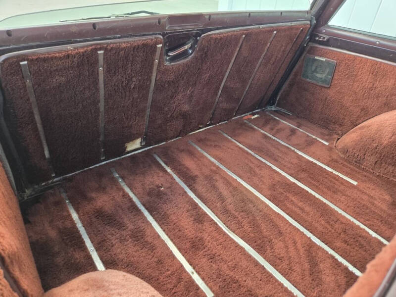 1989 Jeep Grand Wagoneer