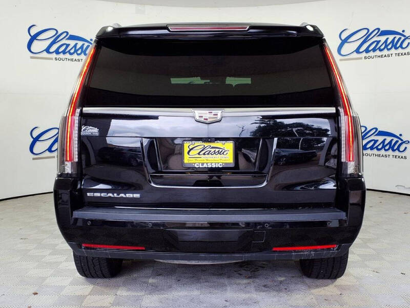 2020 Cadillac Escalade Premium Luxury