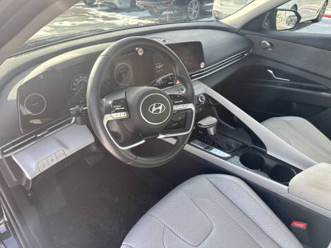 2024 Hyundai Elantra Limited