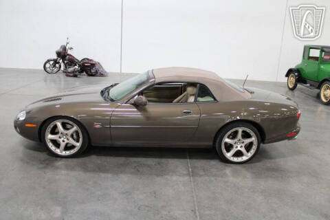 2001 Jaguar XKR