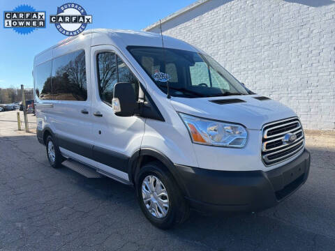 2019 Ford Transit 150 XLT