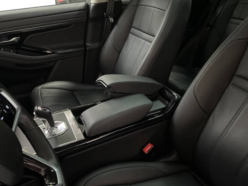 2022 Land Rover Range Rover Evoque P250 S