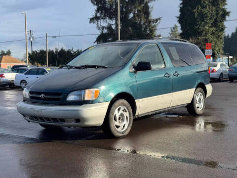 1998 Toyota Sienna