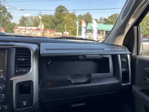 2017 RAM 1500 Big Horn