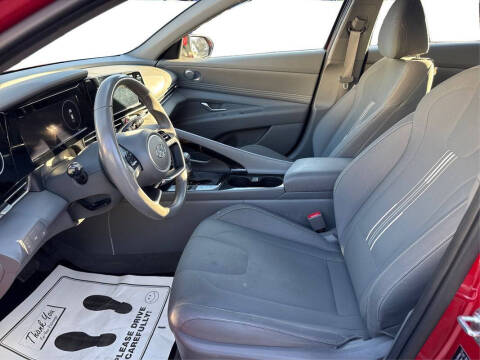 2022 Hyundai Elantra SEL