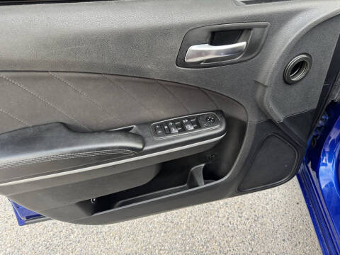 2019 Dodge Charger SXT