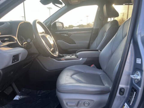 2022 Toyota Highlander Limited
