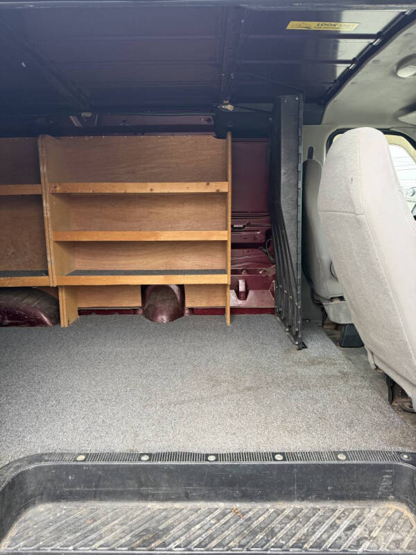 2006 Ford E-Series E-250