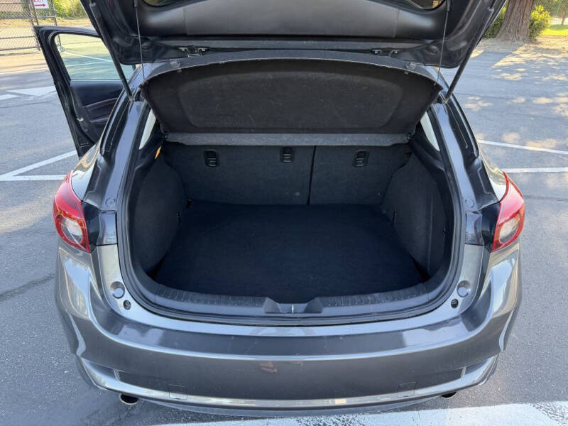 2018 Mazda MAZDA3 Grand Touring