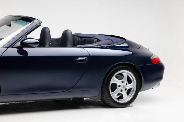 2000 Porsche 911 Carrera