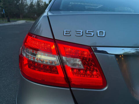 2011 Mercedes-Benz E-Class E 350 BlueTEC Luxury