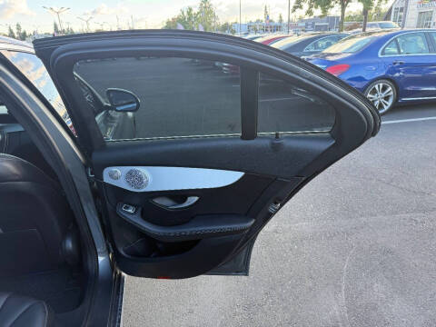 2021 Mercedes-Benz C-Class C 300