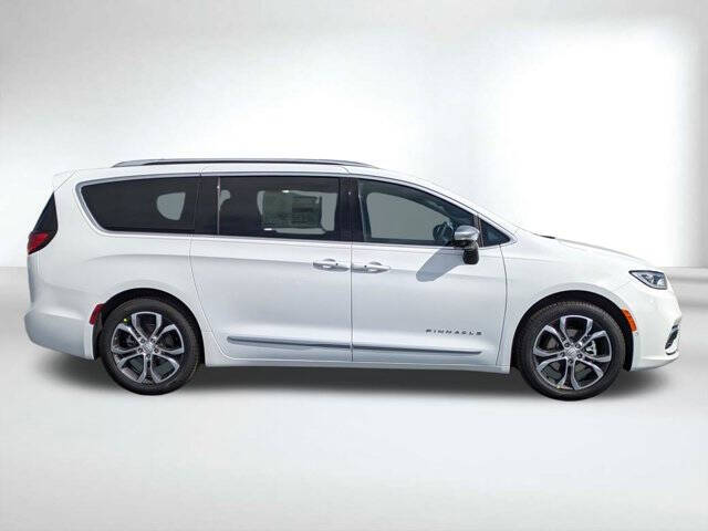 2026 Chrysler Pacifica Pinnacle