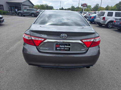 2017 Toyota Camry SE