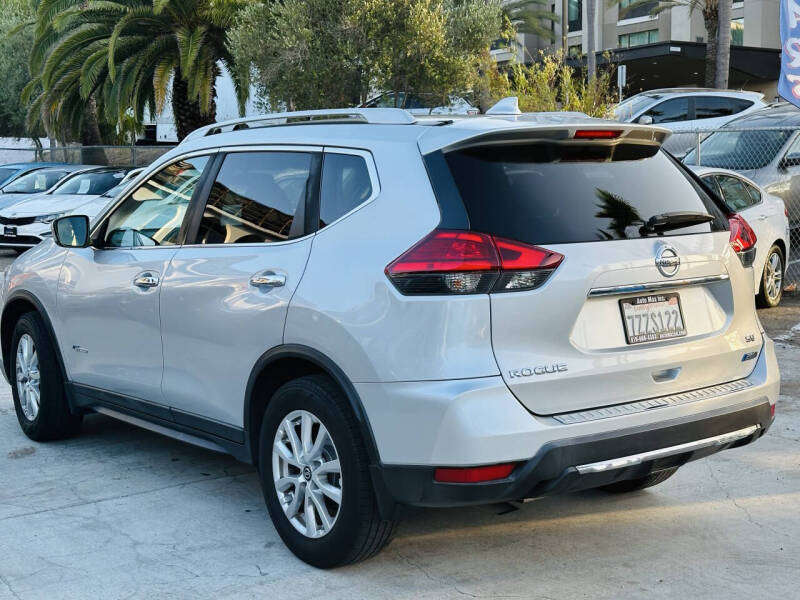 2017 Nissan Rogue Hybrid SV