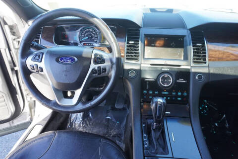 2017 Ford Taurus Limited