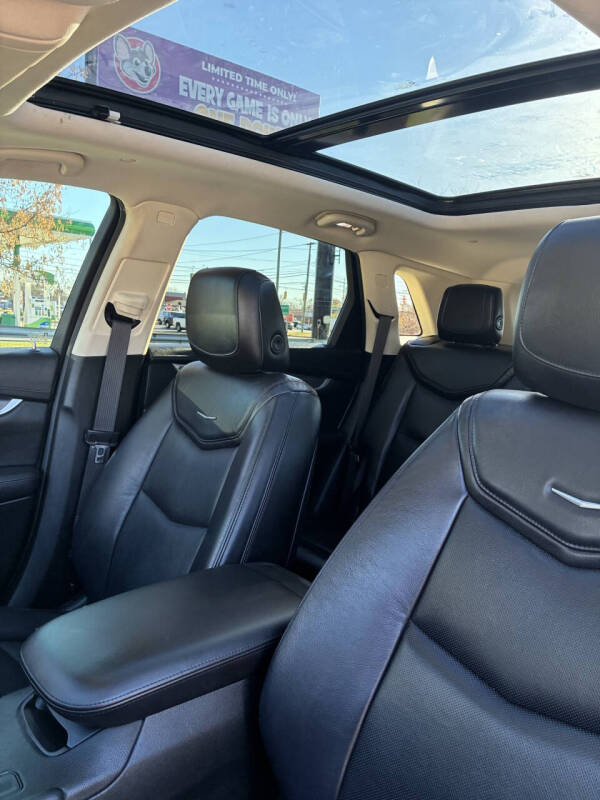 2017 Cadillac XT5 Luxury