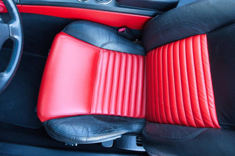 2003 Ford Thunderbird