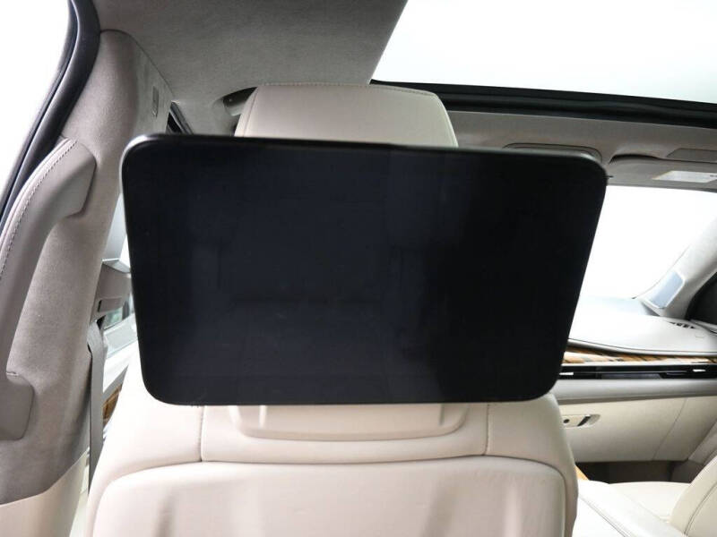 2023 Cadillac Escalade ESV Sport Platinum