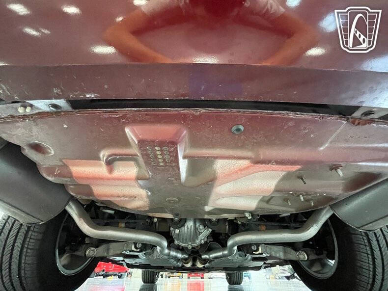 2004 Ford Thunderbird Deluxe