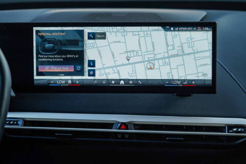 2025 BMW iX xDrive50