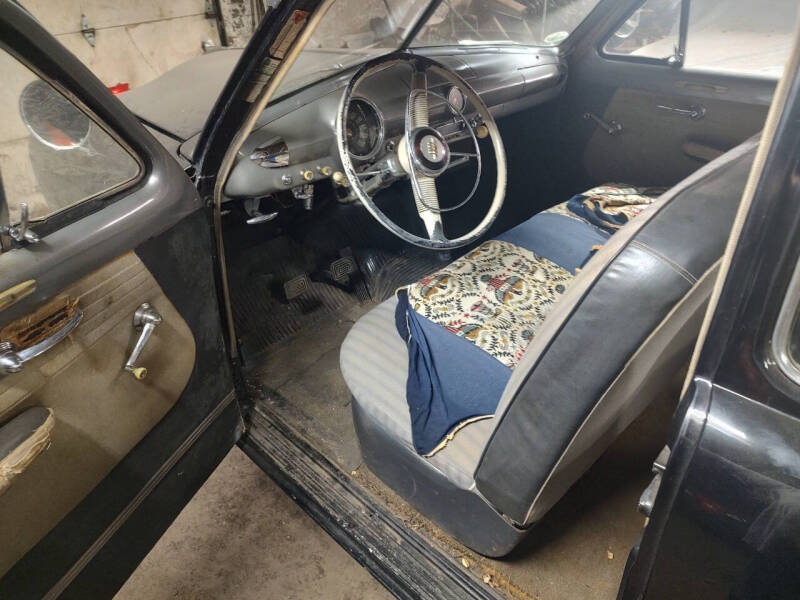 1950 Ford 2 Dr sedan