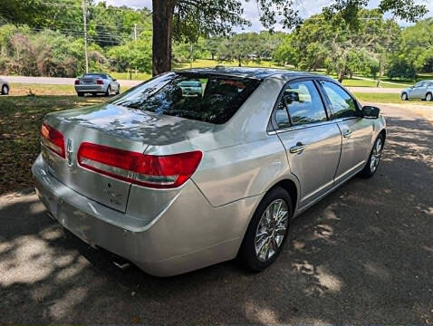 2011 Lincoln MKZ