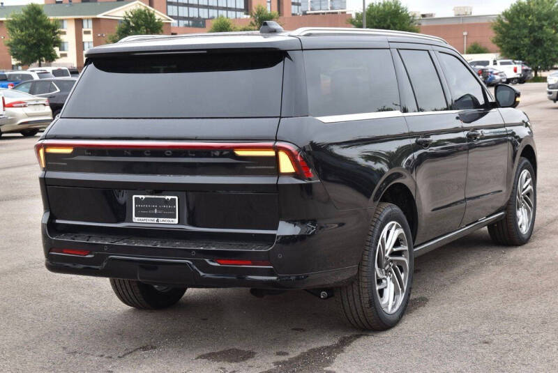 2026 Lincoln Navigator L Reserve
