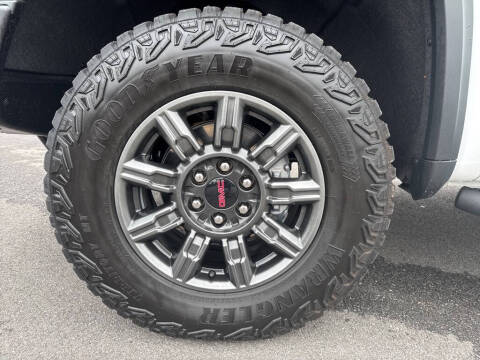 2025 GMC Sierra 1500 AT4X