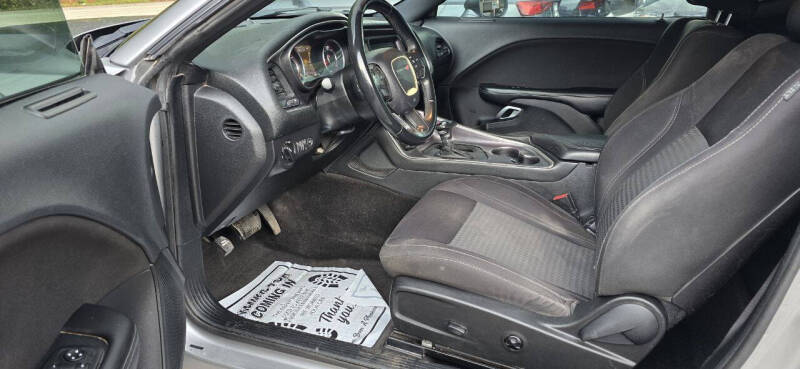 2015 Dodge Challenger SXT