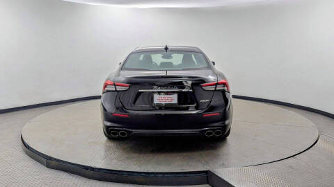 2022 Maserati Ghibli Modena