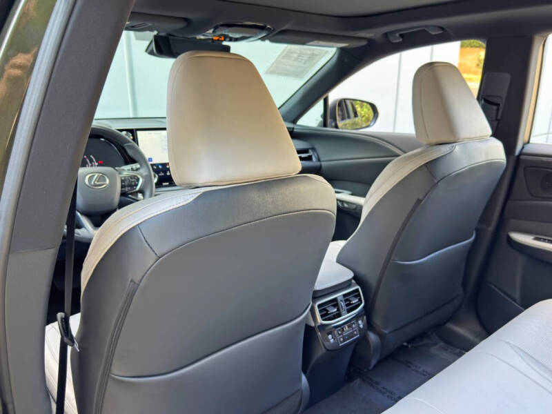2023 Lexus RX 350h